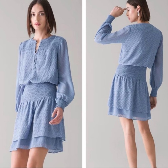 NWOT White House Black Market Blouson
Dress Size Medium - Picture 6 of 7